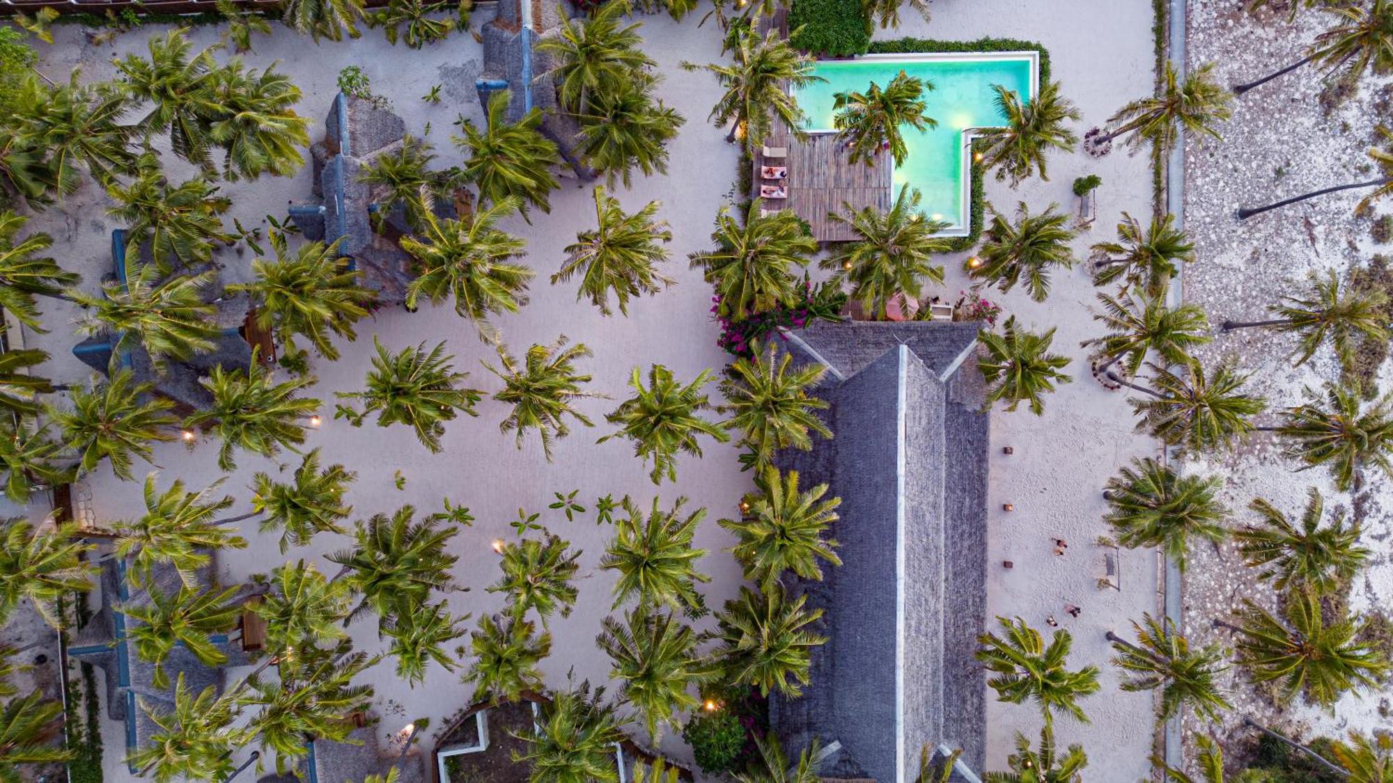 81 Palms Resort Nembrala Kültér fotó