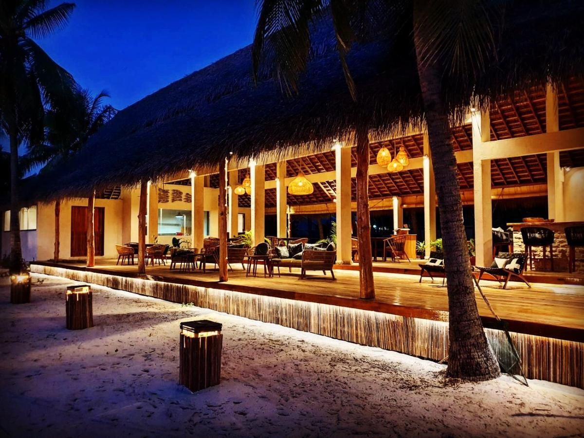 81 Palms Resort Nembrala Kültér fotó