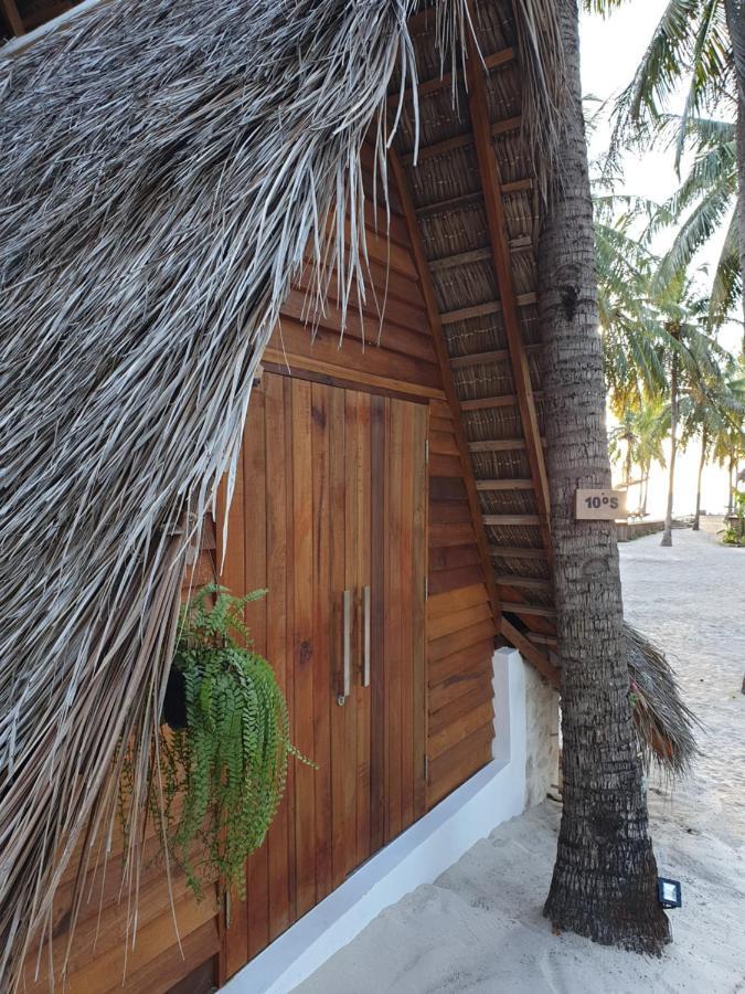 81 Palms Resort Nembrala Kültér fotó